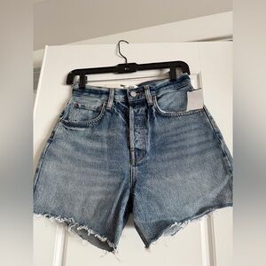 Agolde Riley short high rise slim leg Jean shorts | size 25| NWT